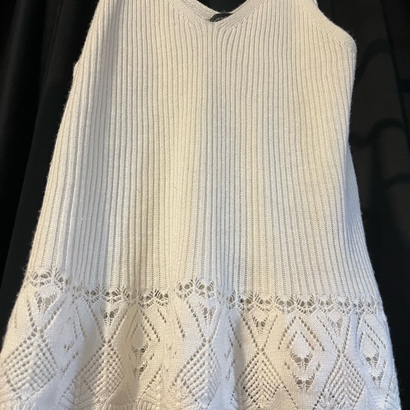 White knit shirt - Picture 4 of 4